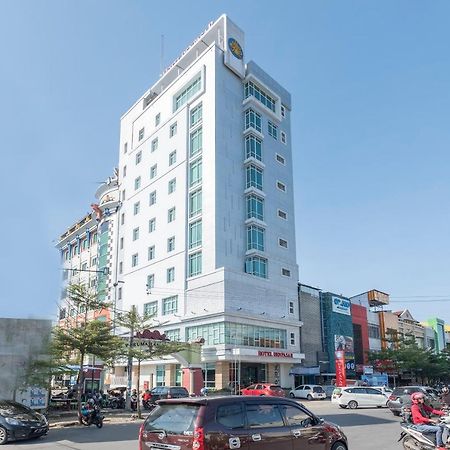 Oyo 1114 Hotel Denpasar Makassar Eksteriør billede